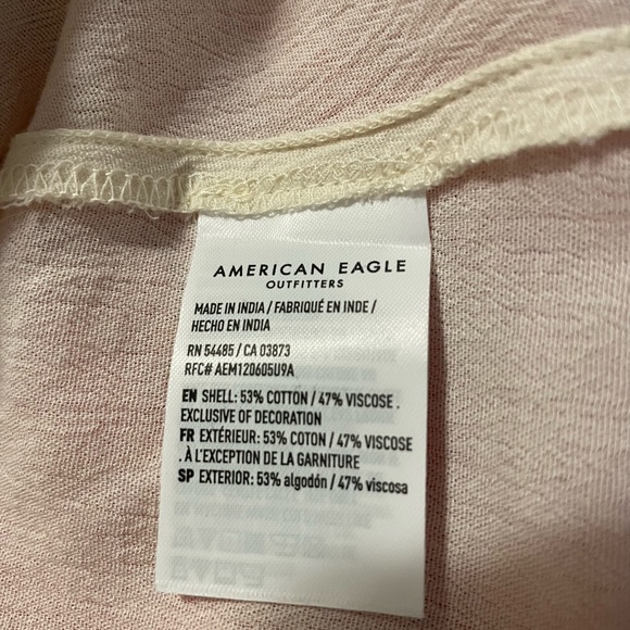 NWT AMERICAN EAGLE Ruffle Crochet Blouse Top Size Small - Picture 5 of 6